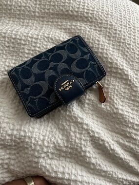 Coach Navy Signature Canvas Card & Key Holder